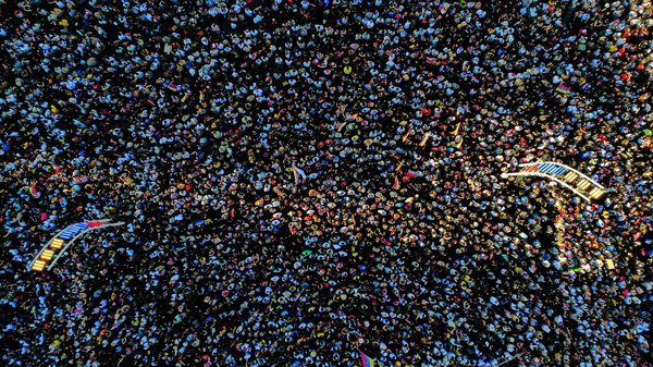 Comment soutenir les droits des femmes localement ?